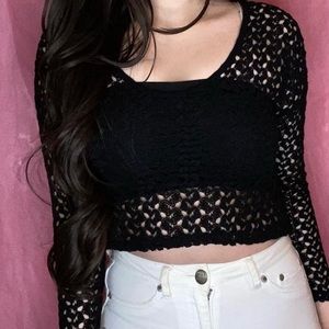 Wet Seal crotchet long sleeve, back bow tie